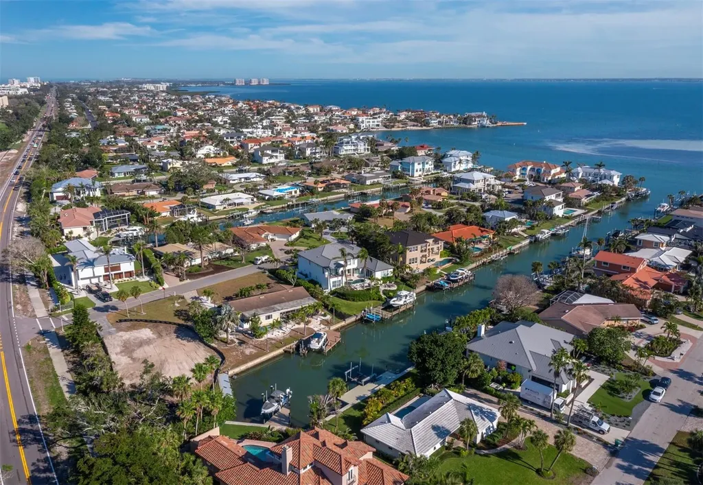 500 Outrigger Lane Longboat Key FL 34228