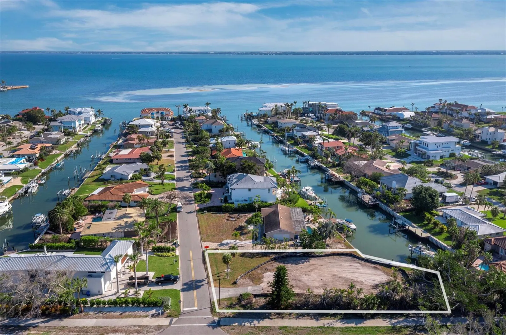 500 Outrigger Lane Longboat Key FL 34228
