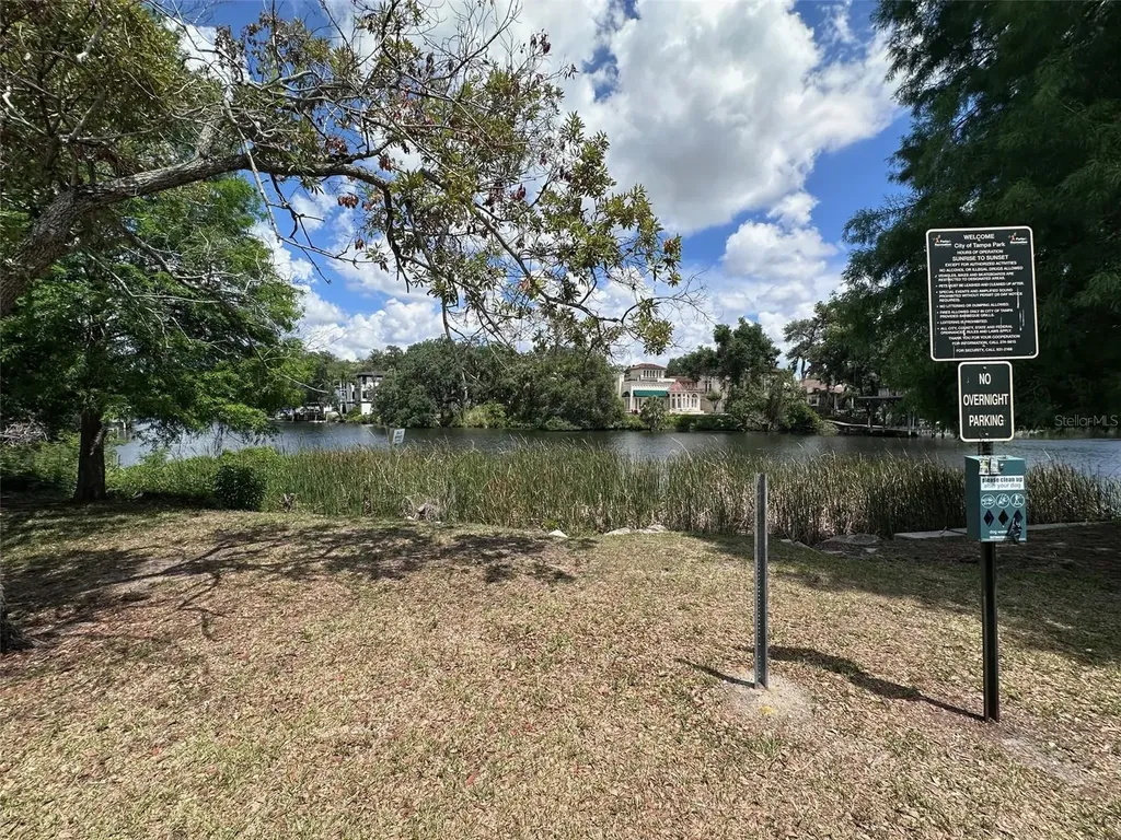 8018 N Ola Avenue Tampa FL 33604