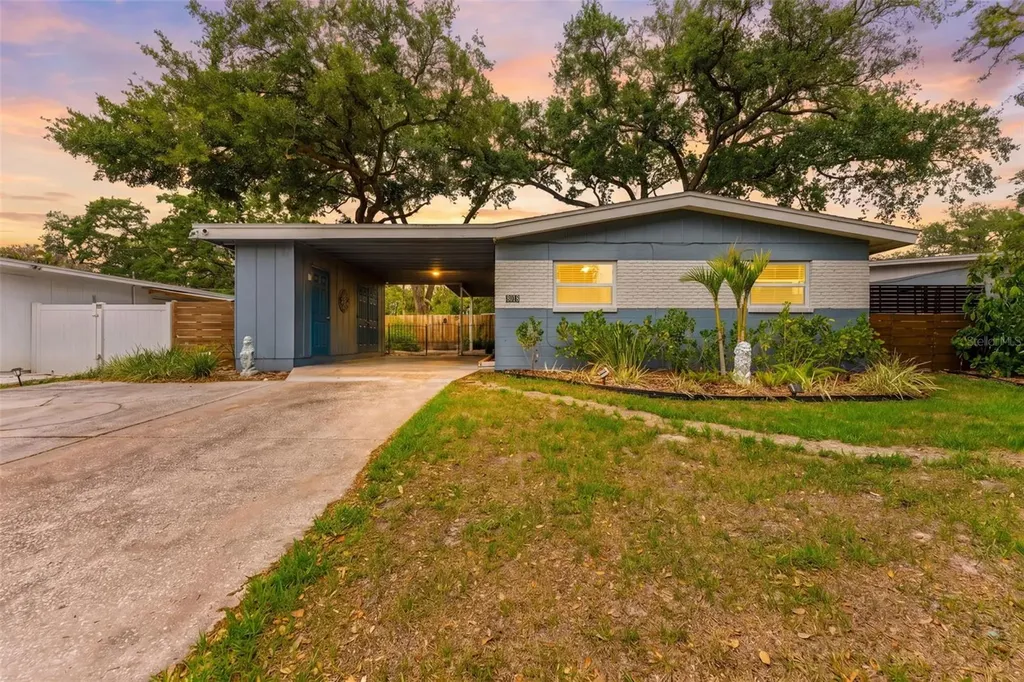 8018 N Ola Avenue Tampa FL 33604