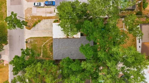 8018 N Ola Avenue Tampa FL 33604