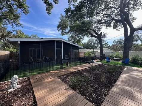 8018 N Ola Avenue Tampa FL 33604