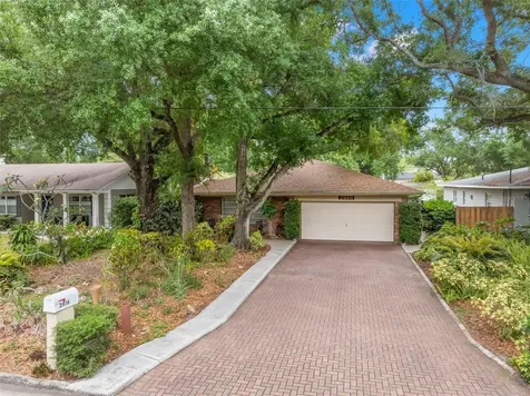 2616 Toronto Tampa FL 33629