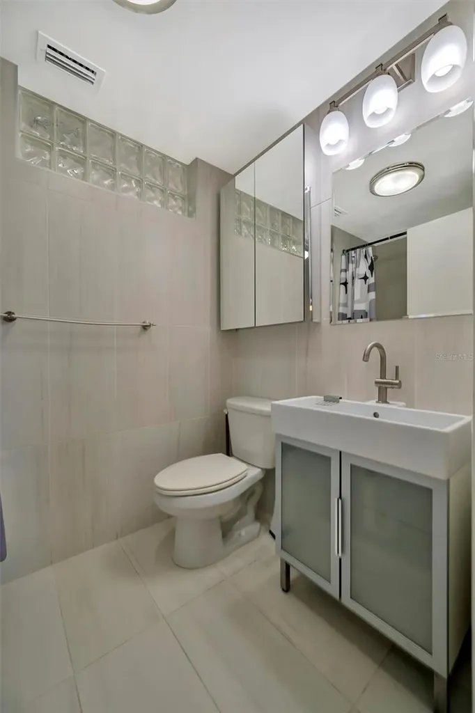 5015 Eastchester Drive Sarasota FL 34234