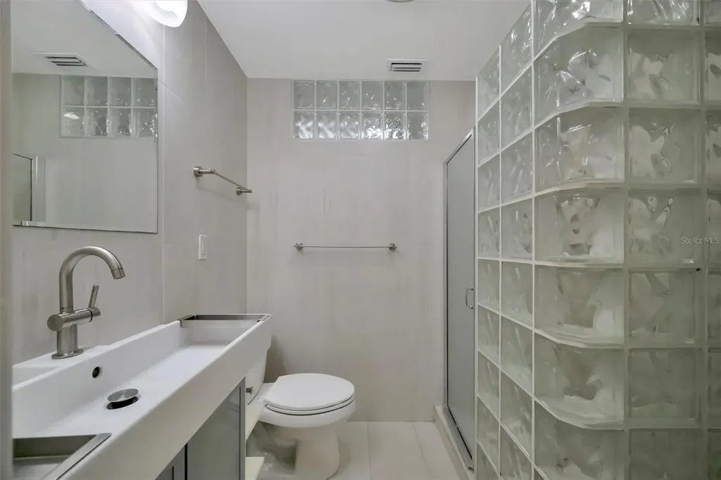 5015 Eastchester Drive Sarasota FL 34234