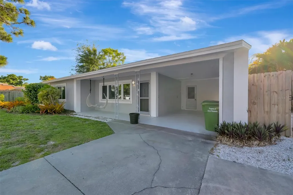 5015 Eastchester Drive Sarasota FL 34234