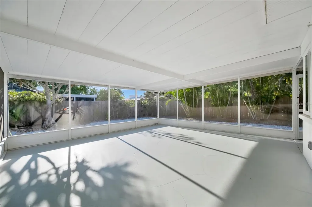 5015 Eastchester Drive Sarasota FL 34234