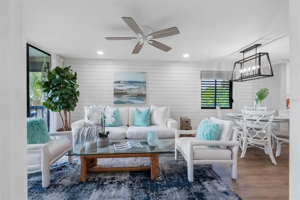 1804 Mariner Drive Tarpon Springs FL 34689