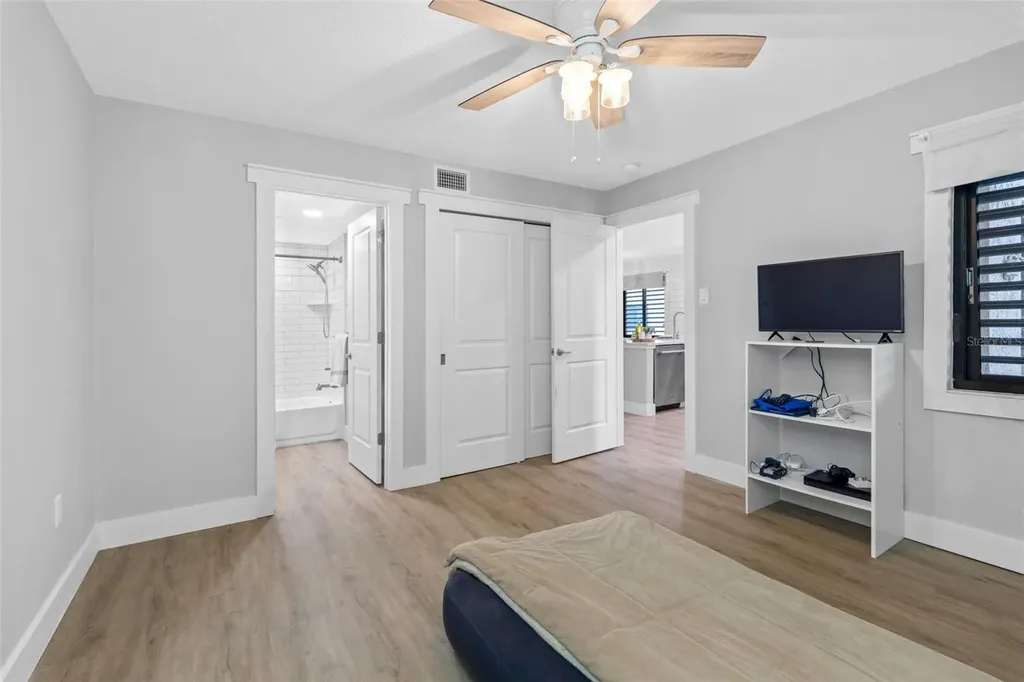 1804 Mariner Drive Tarpon Springs FL 34689