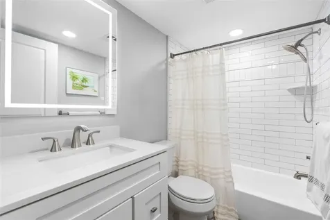 1804 Mariner Drive Tarpon Springs FL 34689