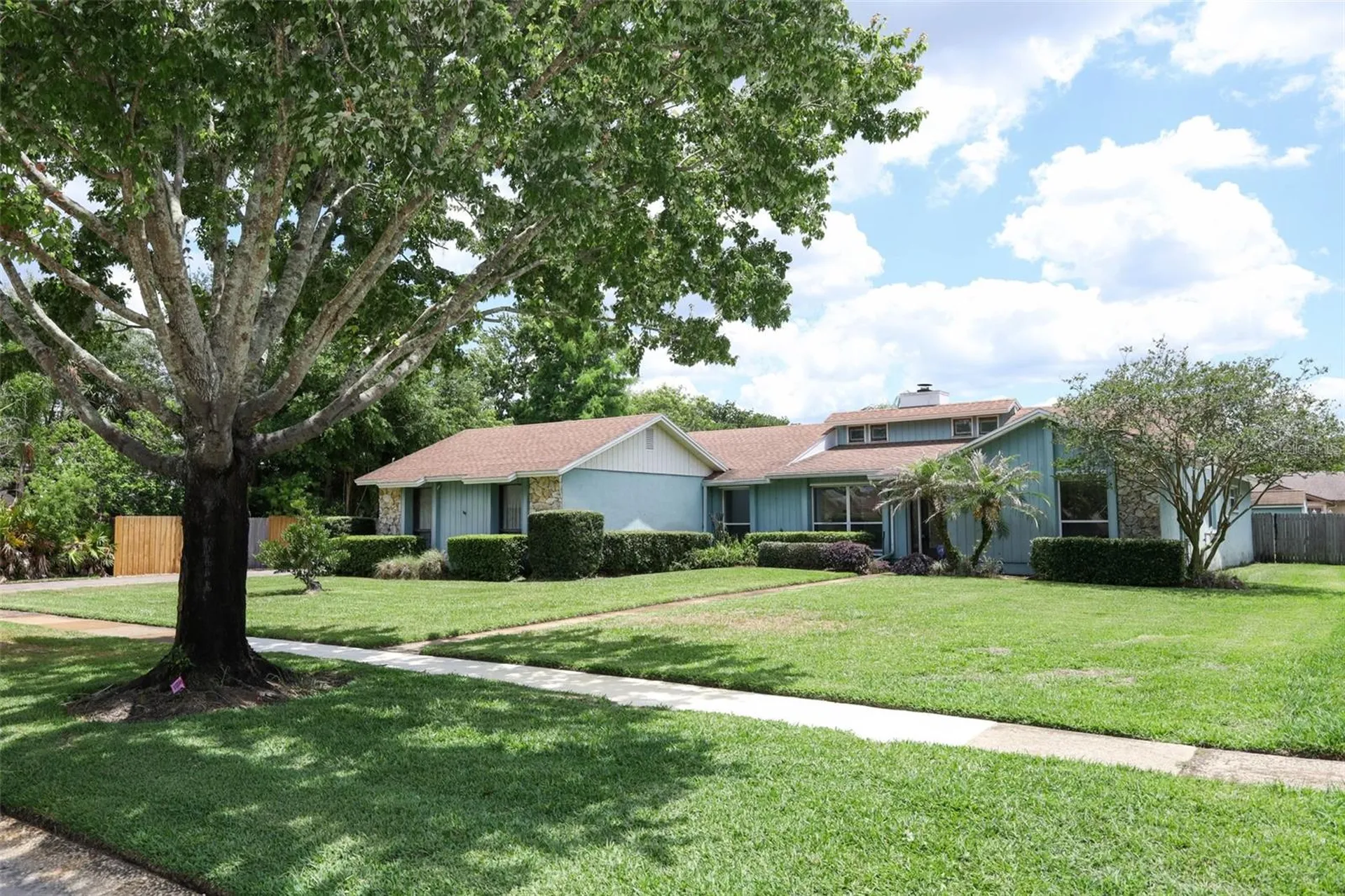 8852 El Prado Avenue Orlando FL 32825
