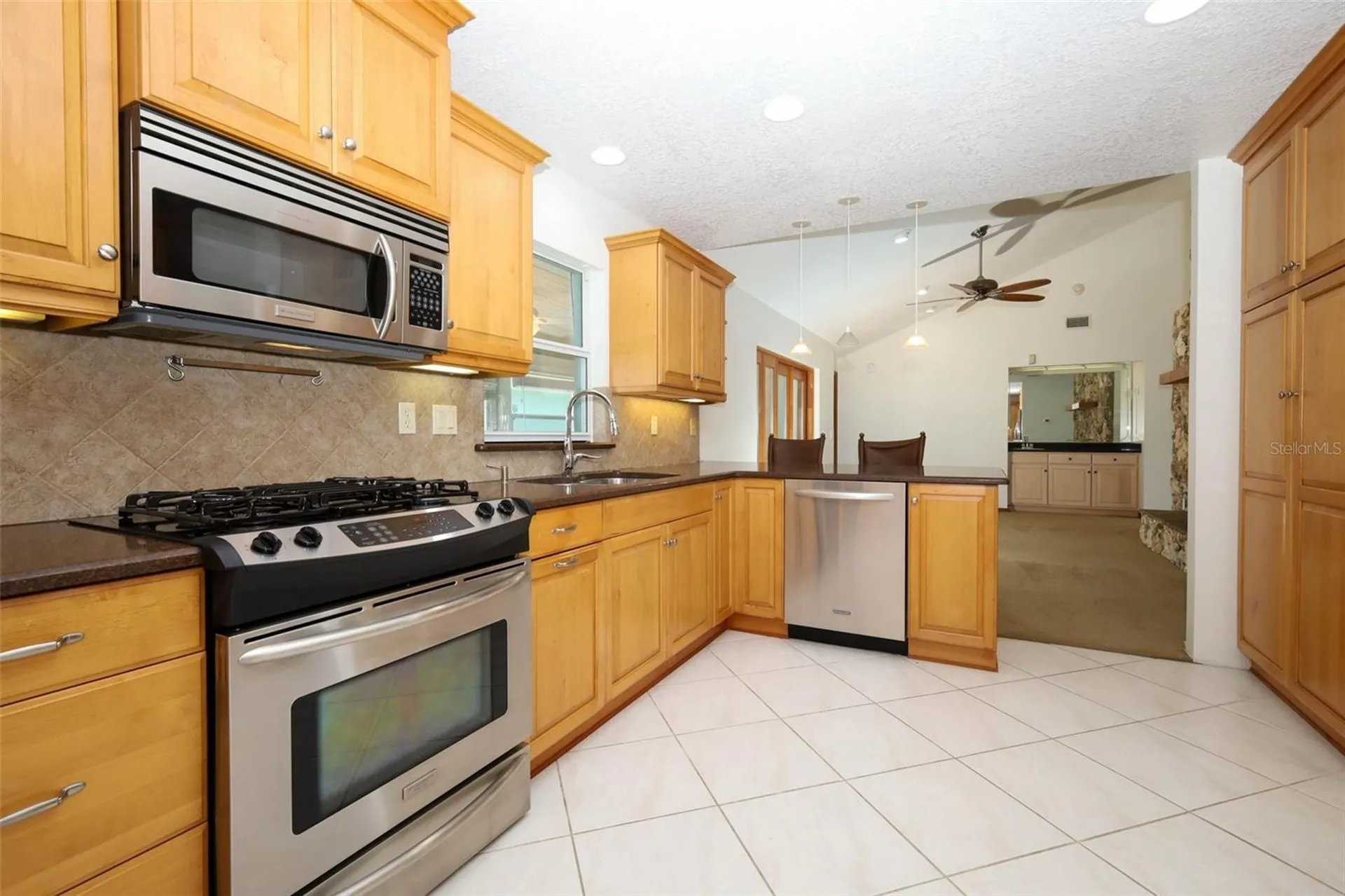 8852 El Prado Avenue Orlando FL 32825