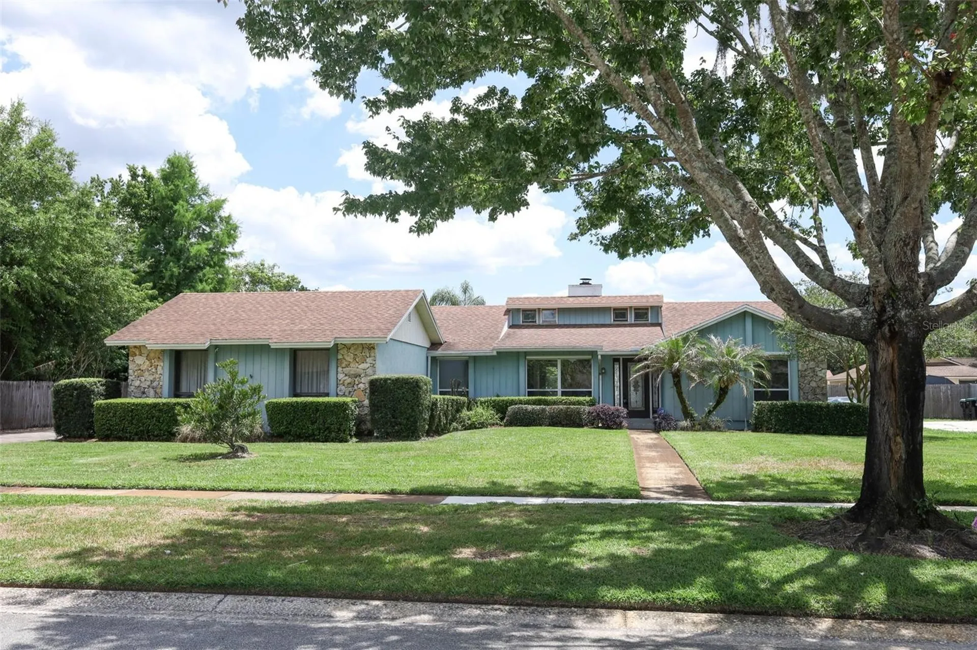 8852 El Prado Avenue Orlando FL 32825