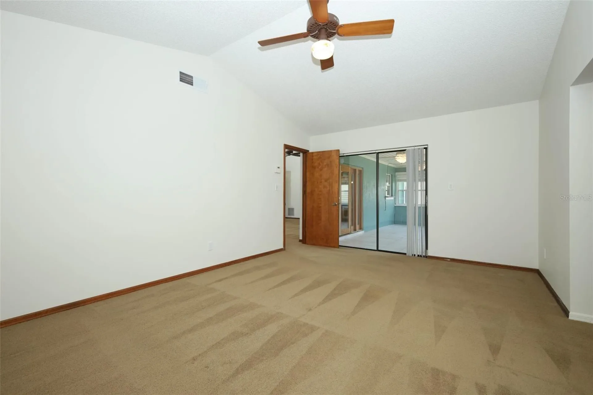 8852 El Prado Avenue Orlando FL 32825