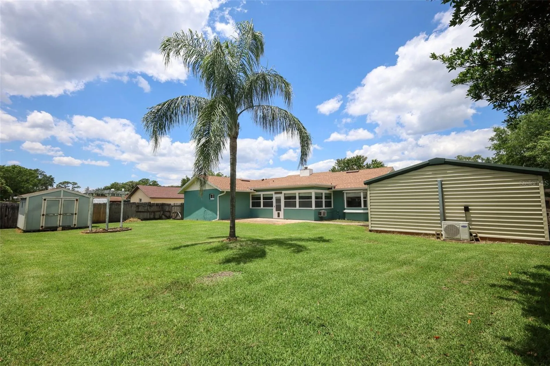 8852 El Prado Avenue Orlando FL 32825