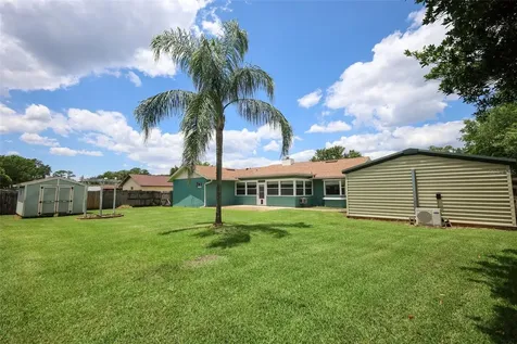 8852 El Prado Avenue Orlando FL 32825