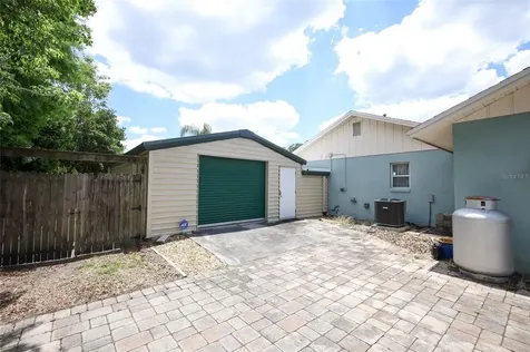8852 El Prado Avenue Orlando FL 32825