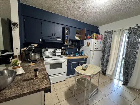 201 E Buchanon Avenue Orlando FL 32809