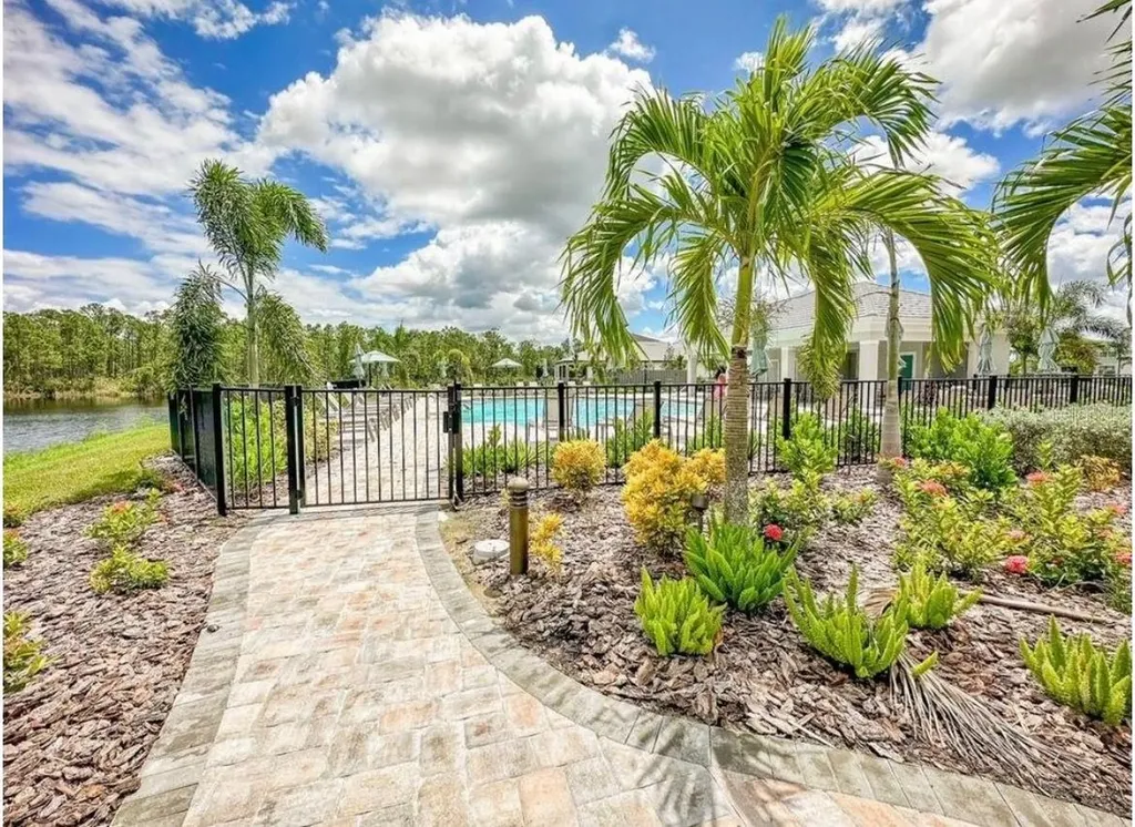 2261 Gabel Oak Drive North Port FL 34289