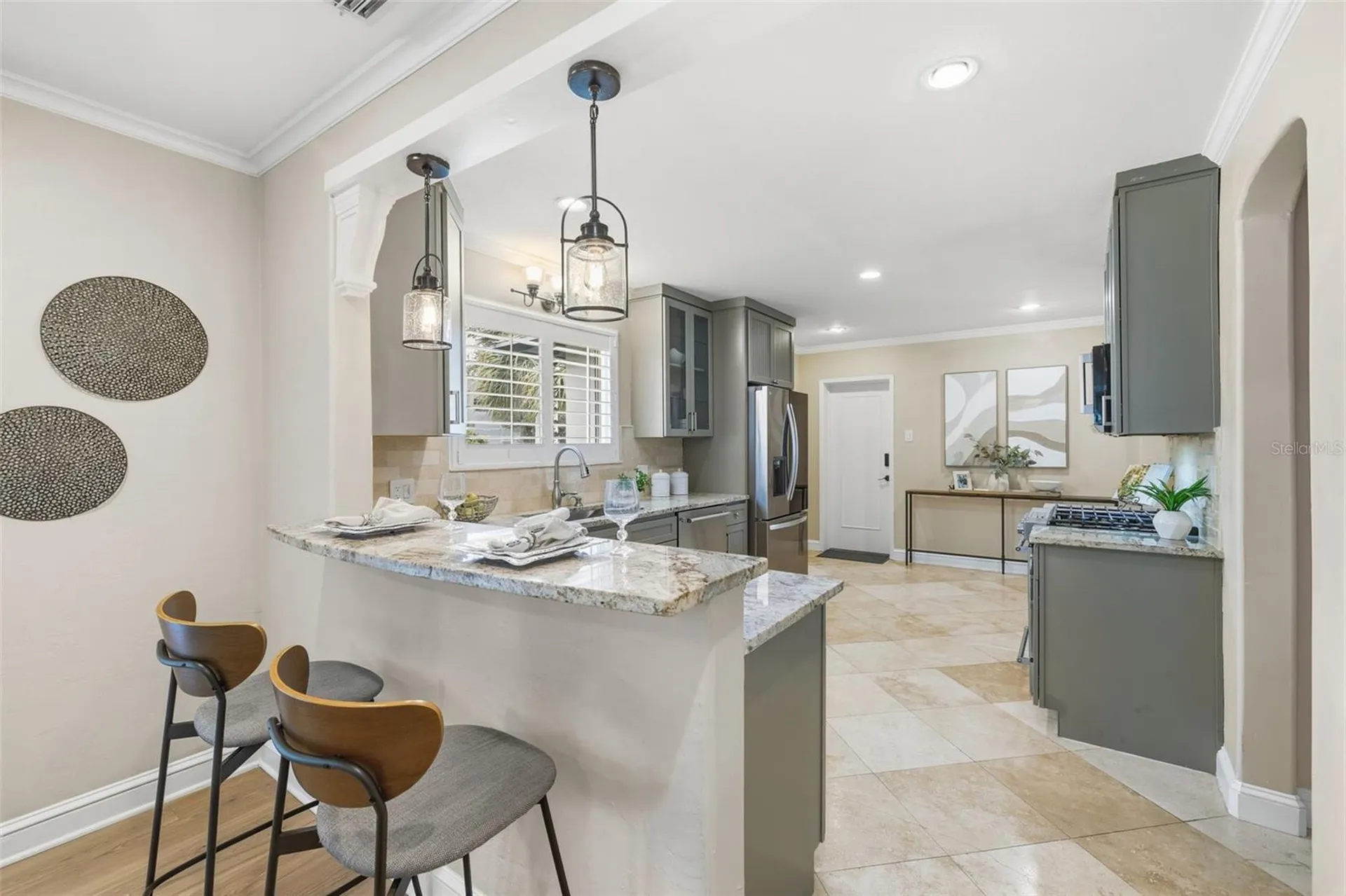 101 26th Avenue NE St Petersburg FL 33704