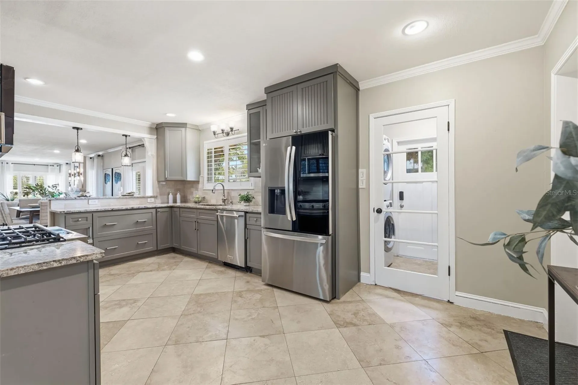 101 26th Avenue NE St Petersburg FL 33704