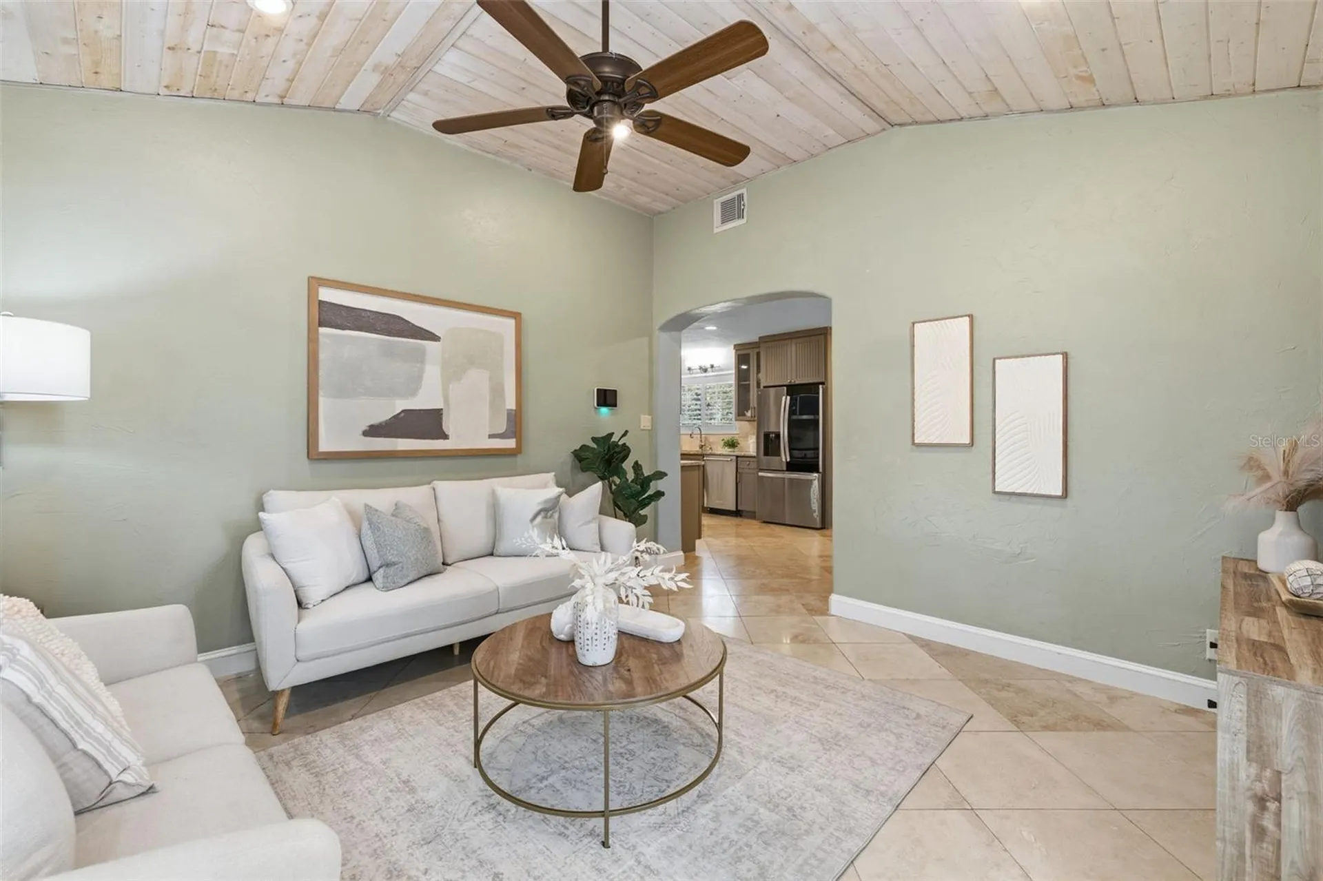 101 26th Avenue NE St Petersburg FL 33704