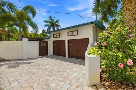 101 26th Avenue NE St Petersburg FL 33704