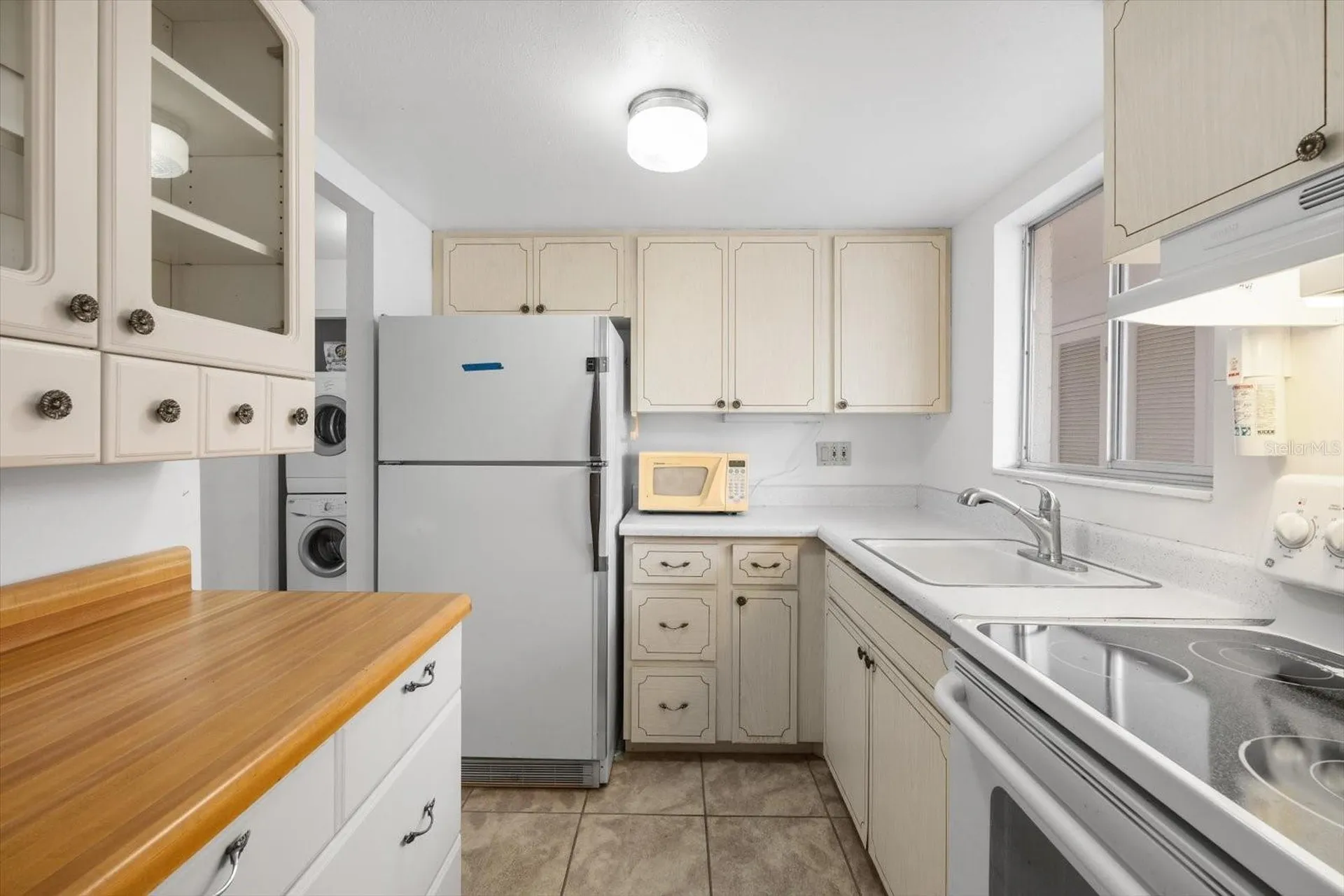 2326 Canal Drive Bradenton FL 34207