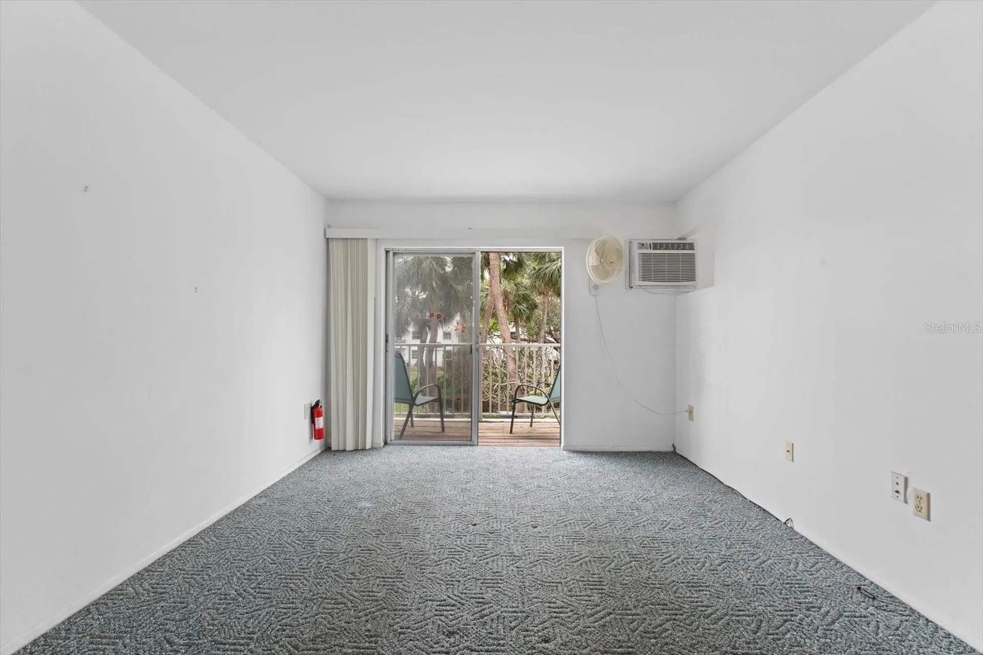2326 Canal Drive Bradenton FL 34207