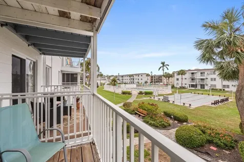 2326 Canal Drive Bradenton FL 34207