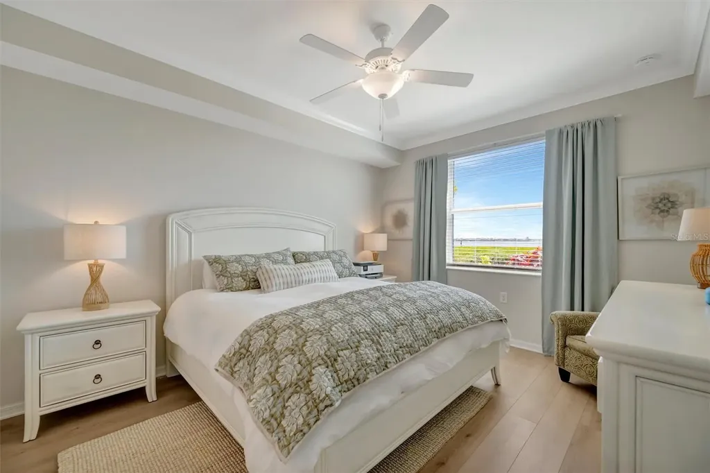 850 Tidewater Shores Loop Bradenton FL 34208