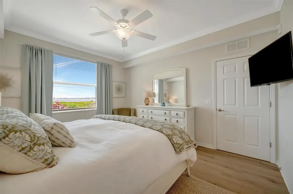 850 Tidewater Shores Loop Bradenton FL 34208