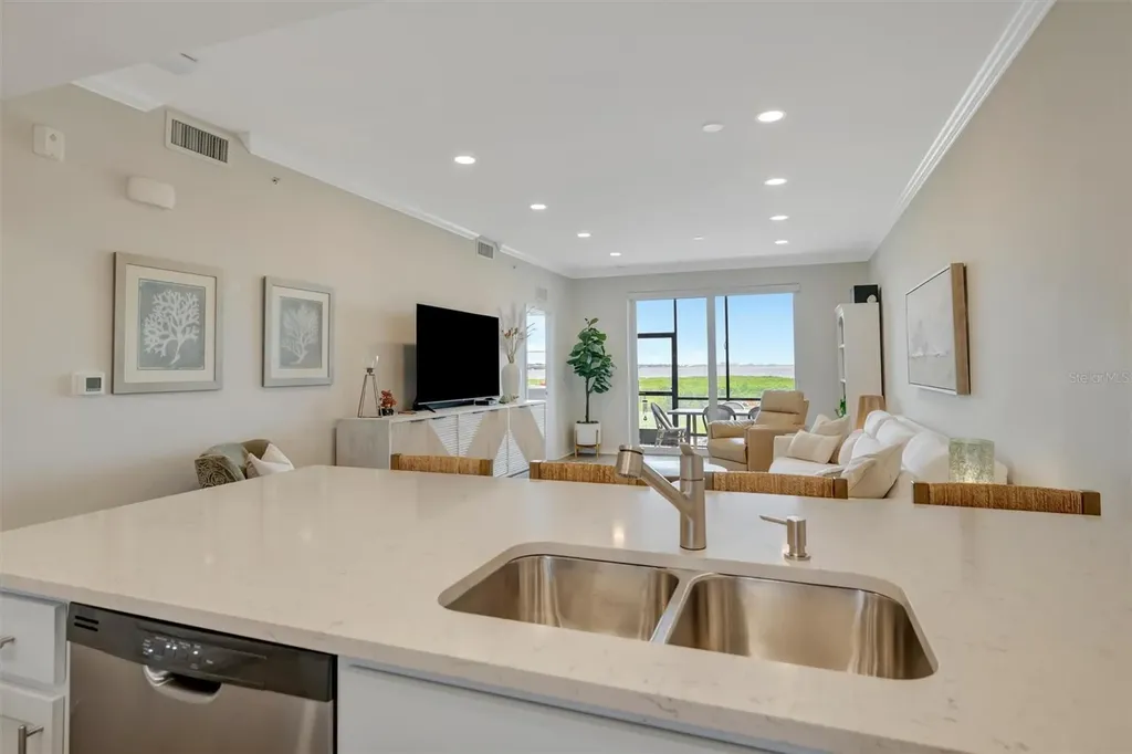 850 Tidewater Shores Loop Bradenton FL 34208
