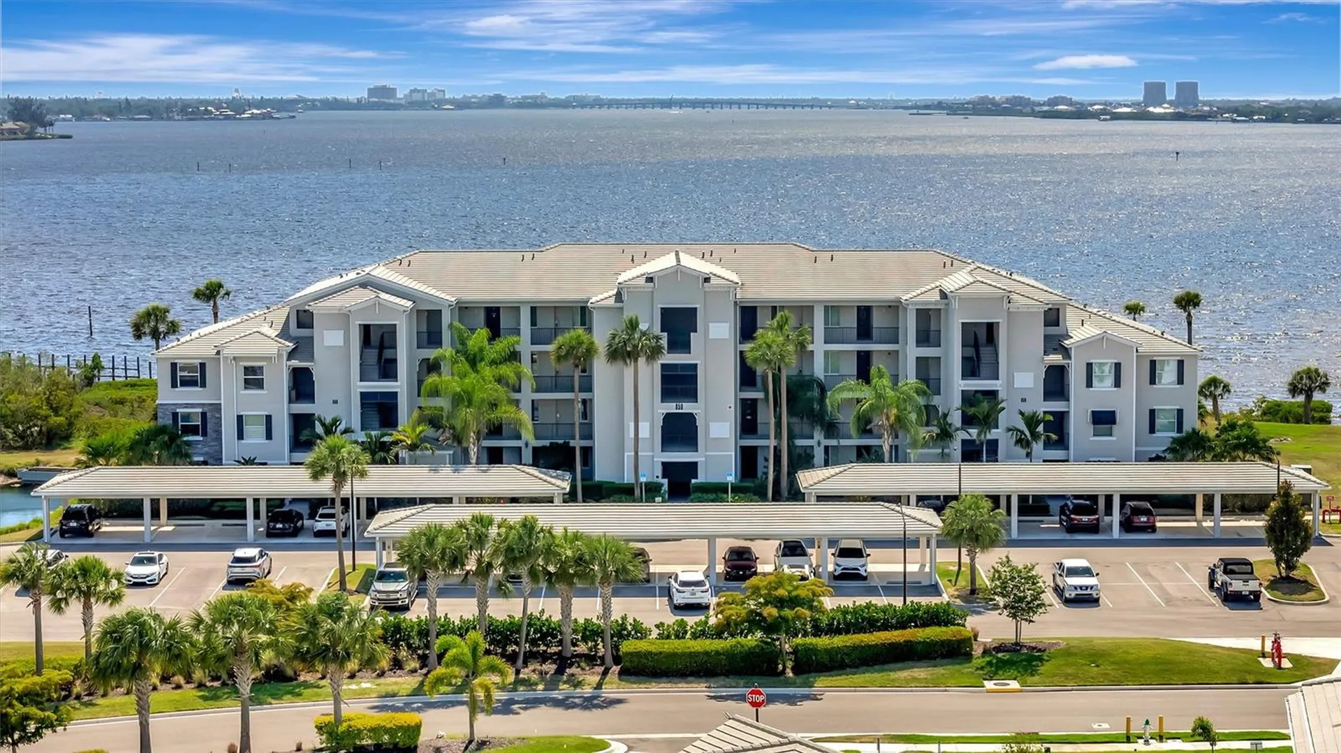 850 Tidewater Shores Loop Bradenton FL 34208