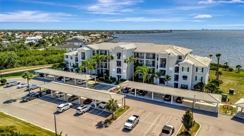 850 Tidewater Shores Loop Bradenton FL 34208