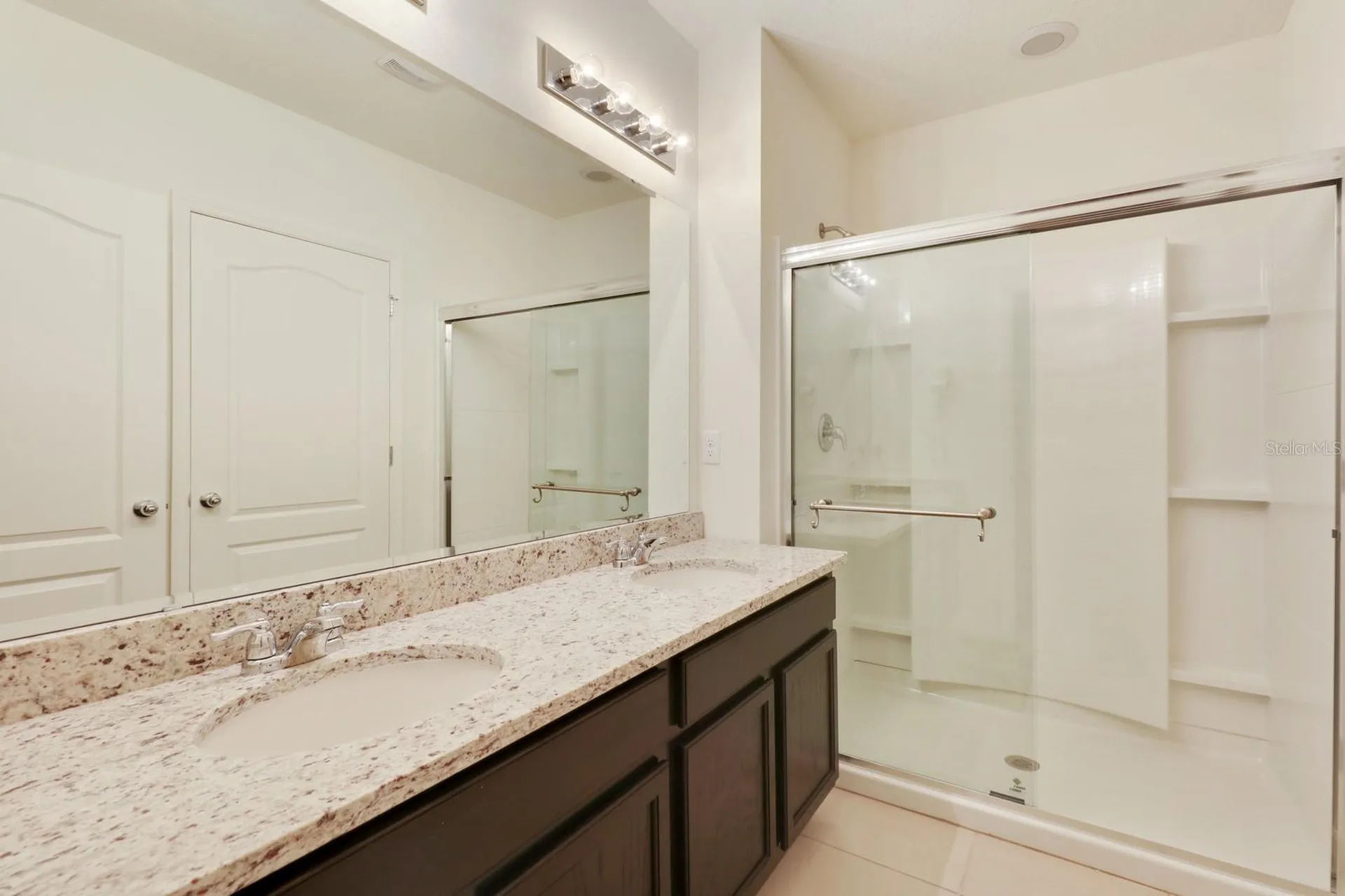 5265 Oakbourne Avenue Davenport FL 33837