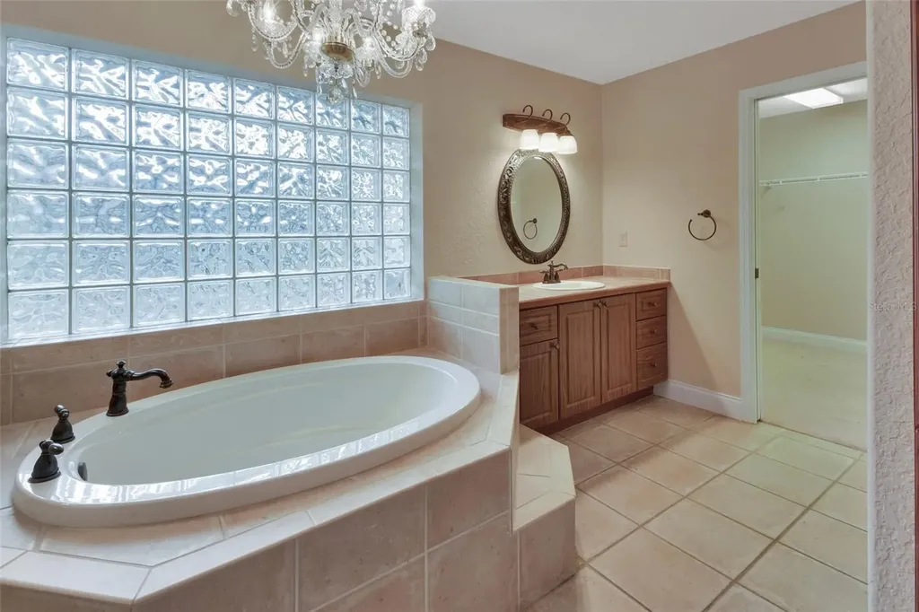 2575 Glen Drive New Smyrna Beach FL 32168