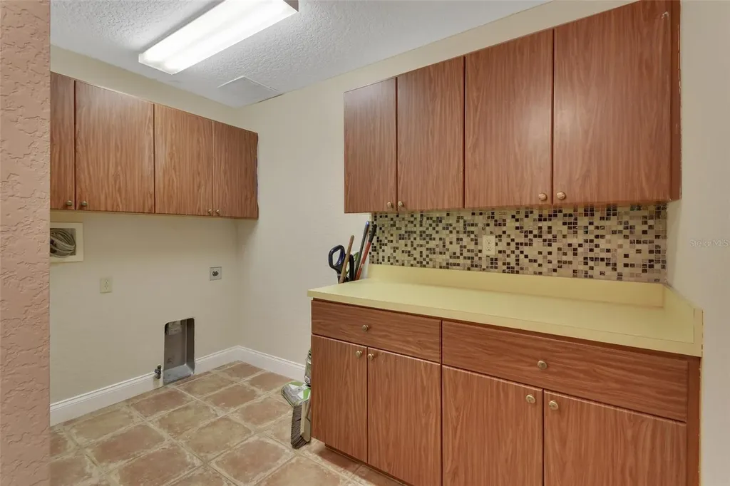 2575 Glen Drive New Smyrna Beach FL 32168
