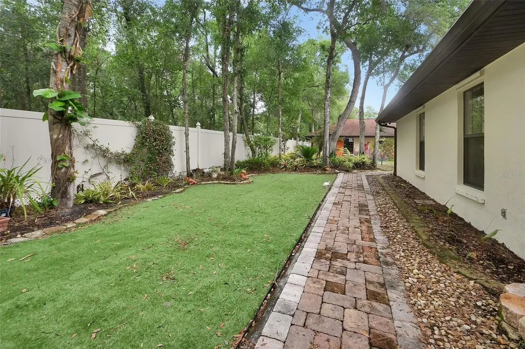 2575 Glen Drive New Smyrna Beach FL 32168