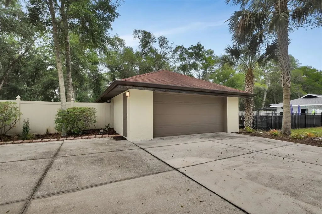 2575 Glen Drive New Smyrna Beach FL 32168