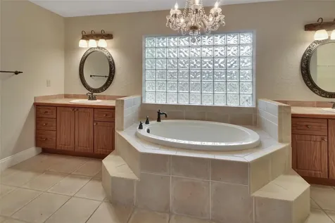 2575 Glen Drive New Smyrna Beach FL 32168