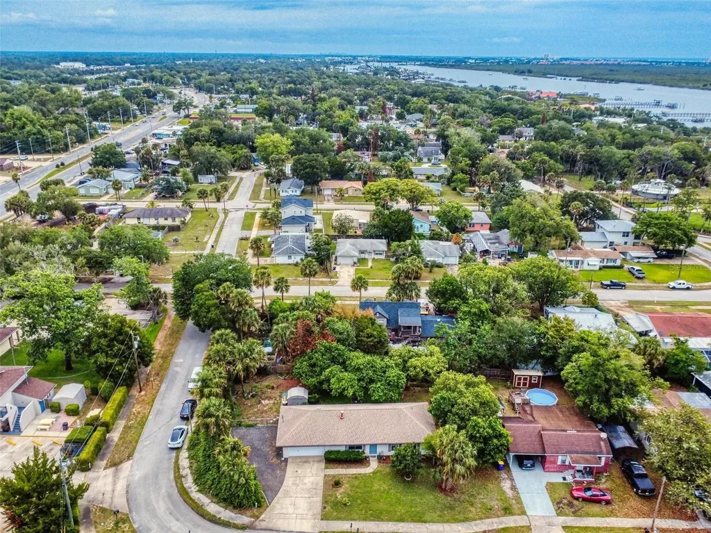 111 Valencia Drive Edgewater FL 32132