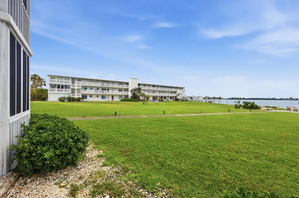 769 John Ringling Boulevard Sarasota FL 34236