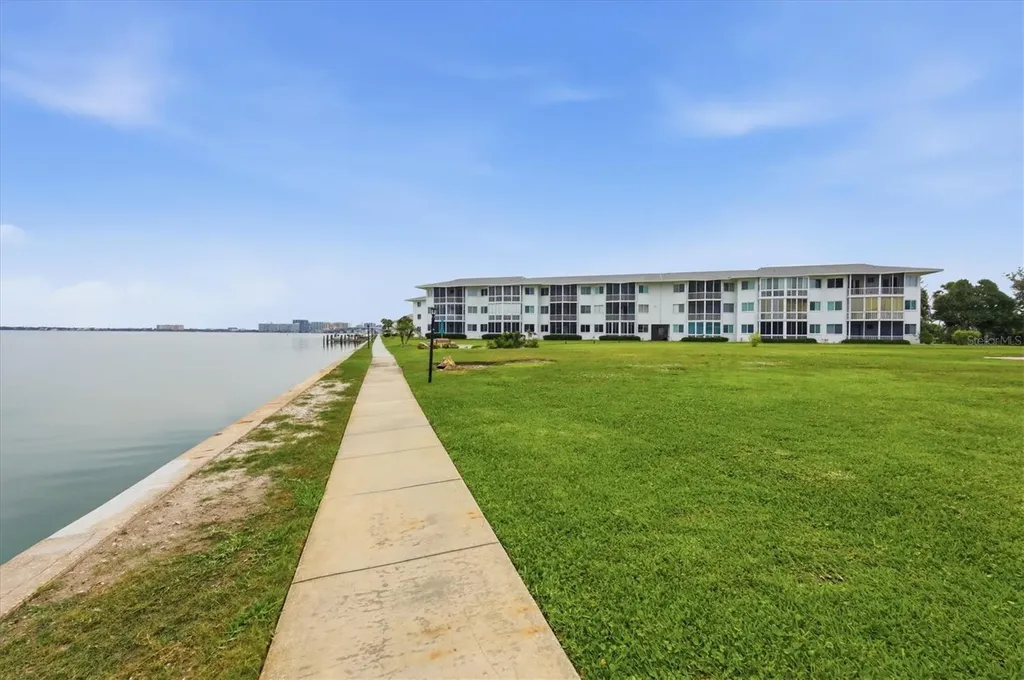769 John Ringling Boulevard Sarasota FL 34236