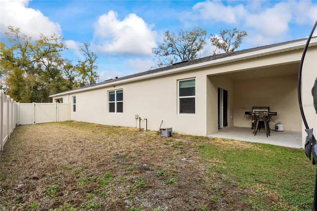 407 Pelham Park Drive Deland FL 32720