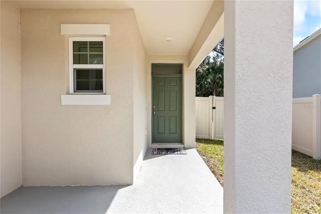 407 Pelham Park Drive Deland FL 32720