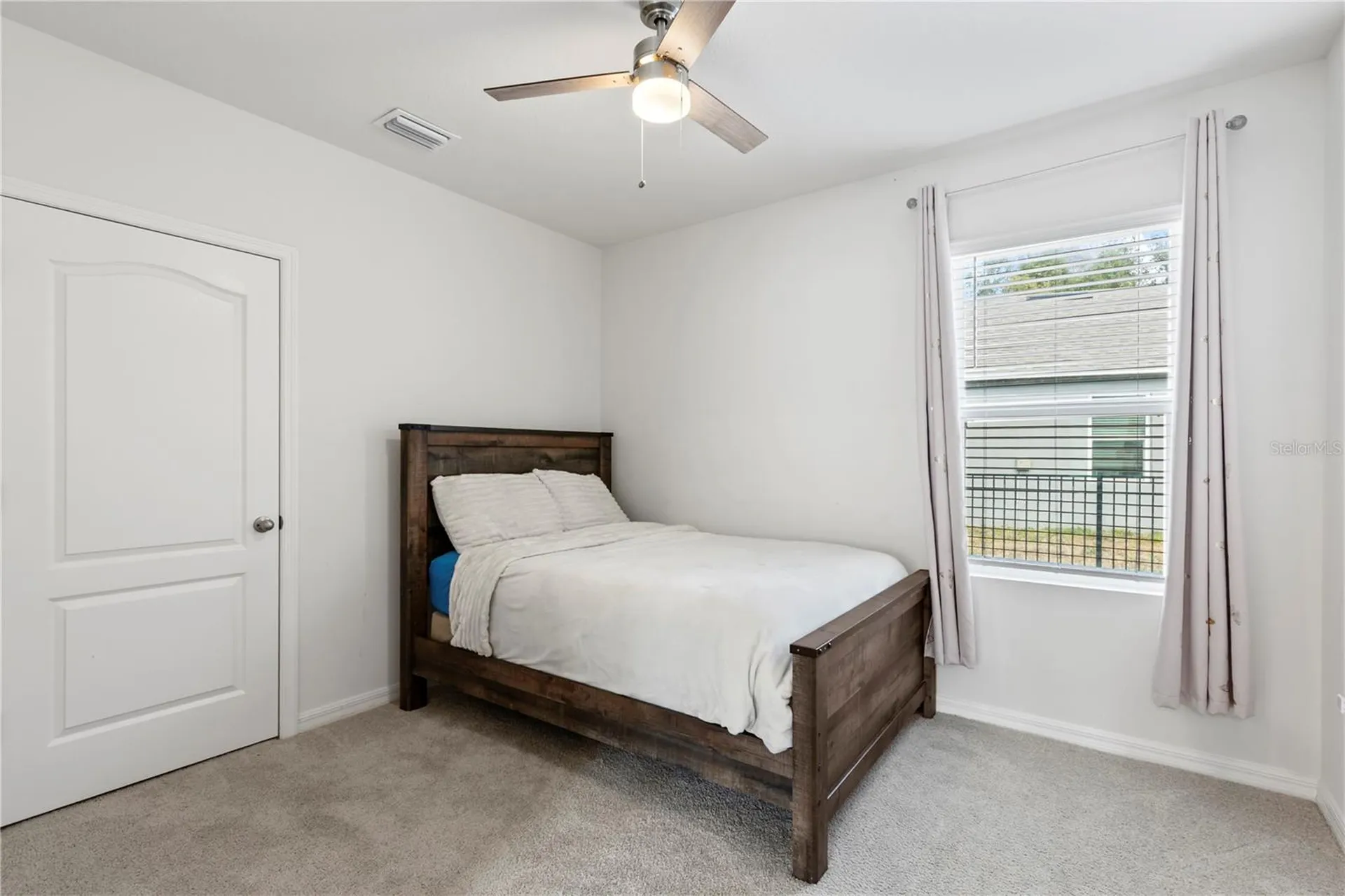 407 Pelham Park Drive Deland FL 32720