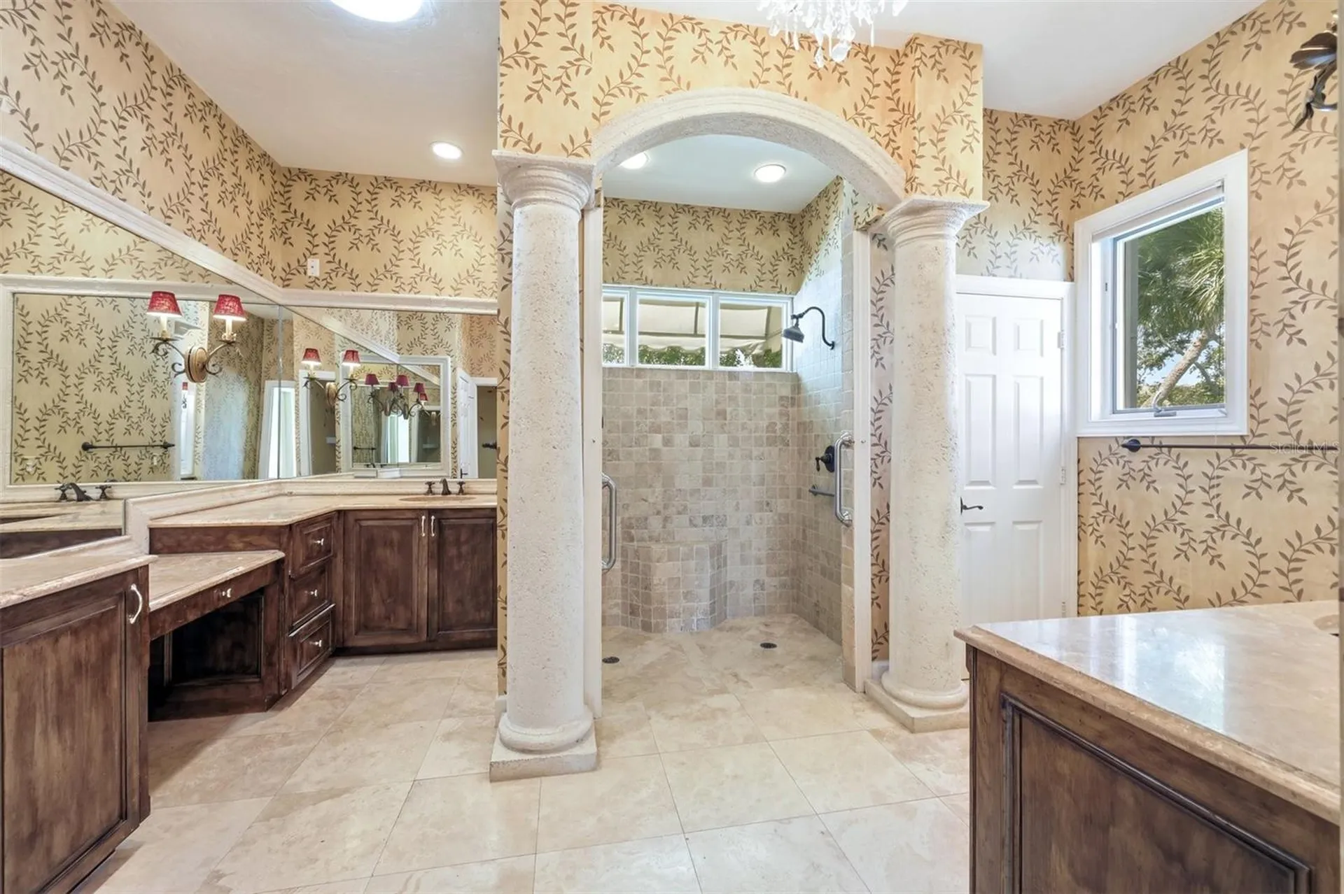 3344 Sabal Cove Lane Longboat Key FL 34228