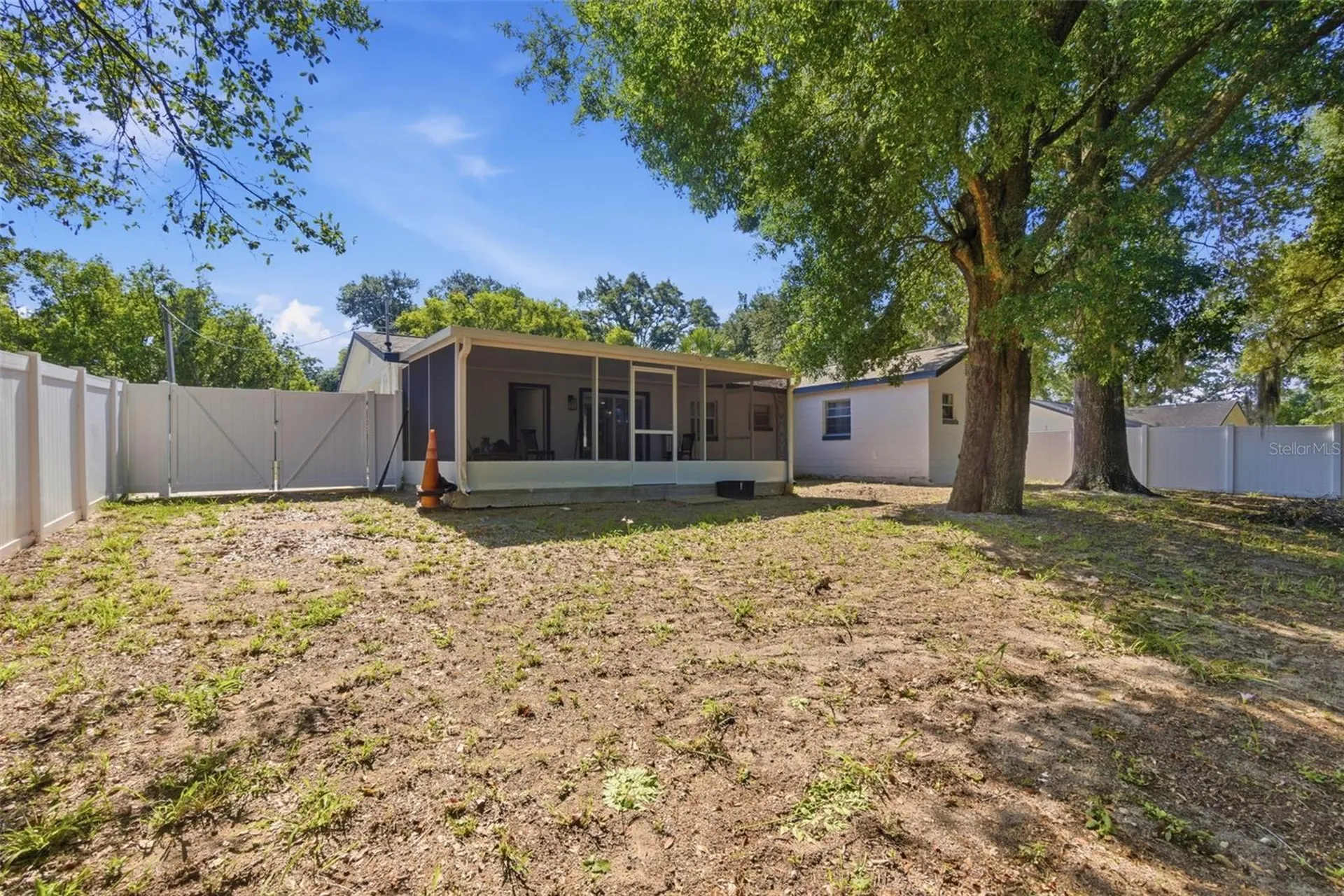 5450 Gaymar Drive Orlando FL 32818
