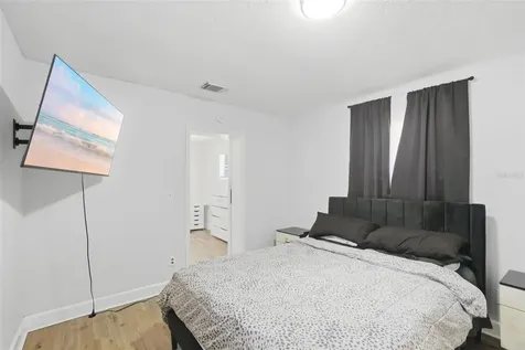 5450 Gaymar Drive Orlando FL 32818